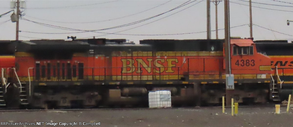 BNSF 4383